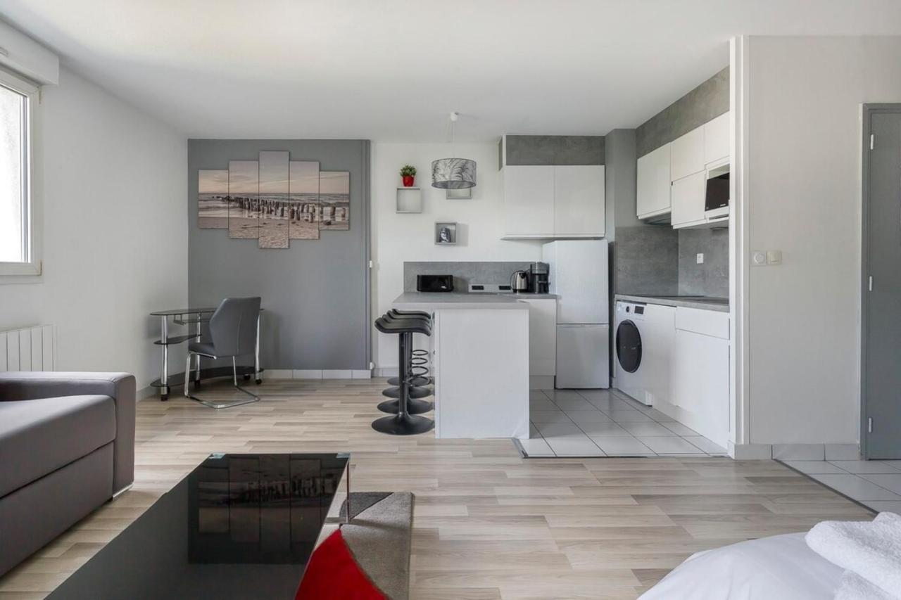 Appartement Studio Abondance - Proche GareMétrobus - Calme à Lyon Extérieur photo
